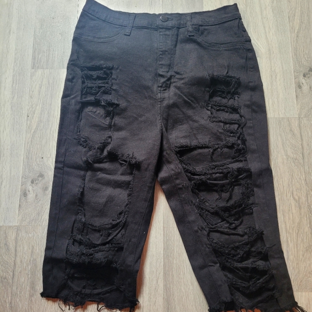 💥7|$30 Fashion nova Capri jeans